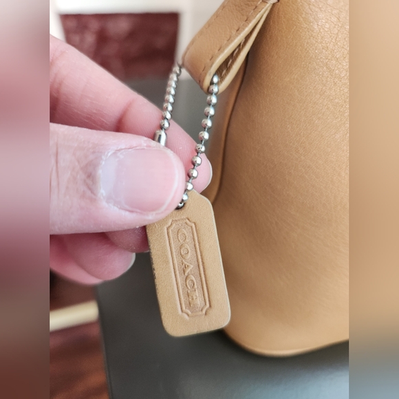 Coach Tan Leather Bag - Picture 4 of 6